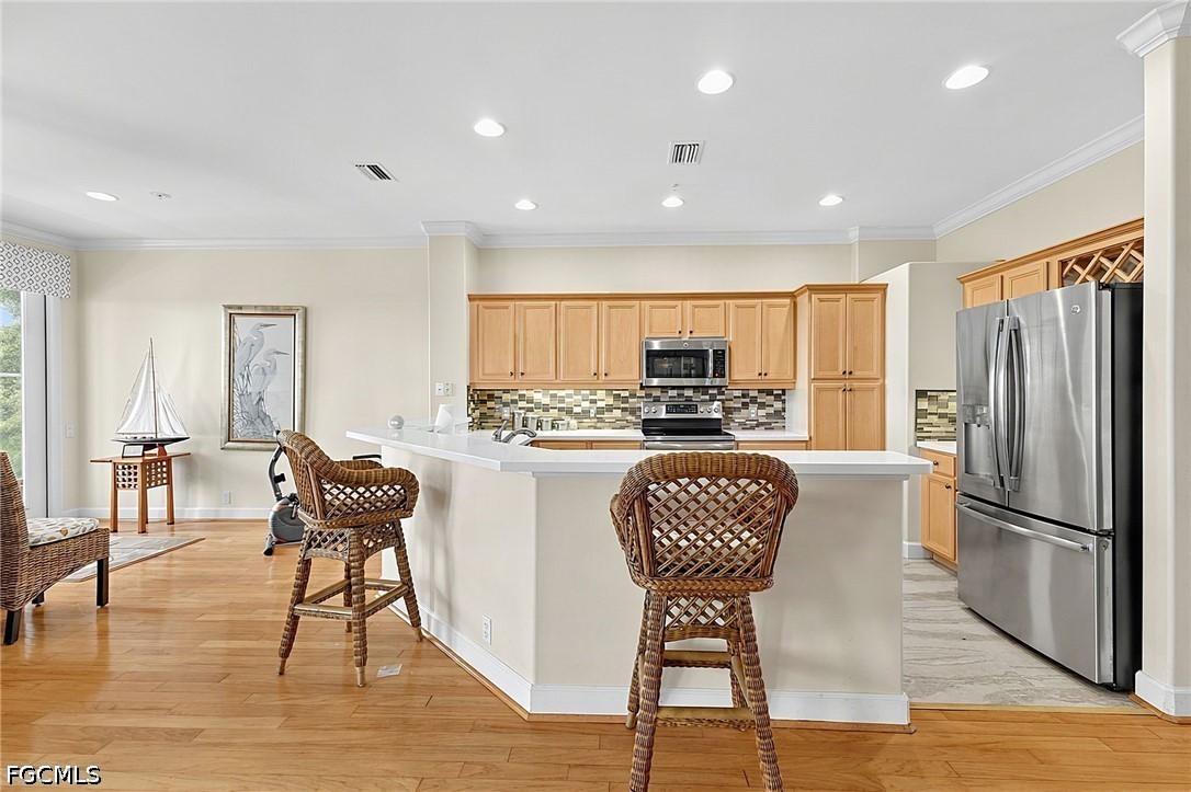 9121 Southmont Cv 302 Property Photo 7