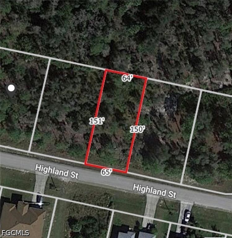441 Highland St Property Photo 1