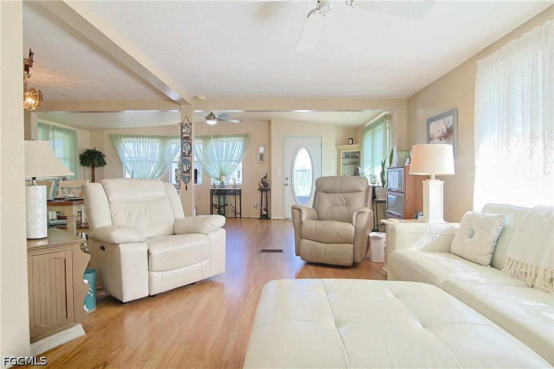 4 Fig St Property Photo 5