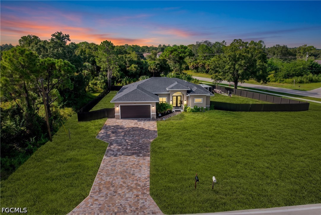 810 Sentinela Blvd Property Photo