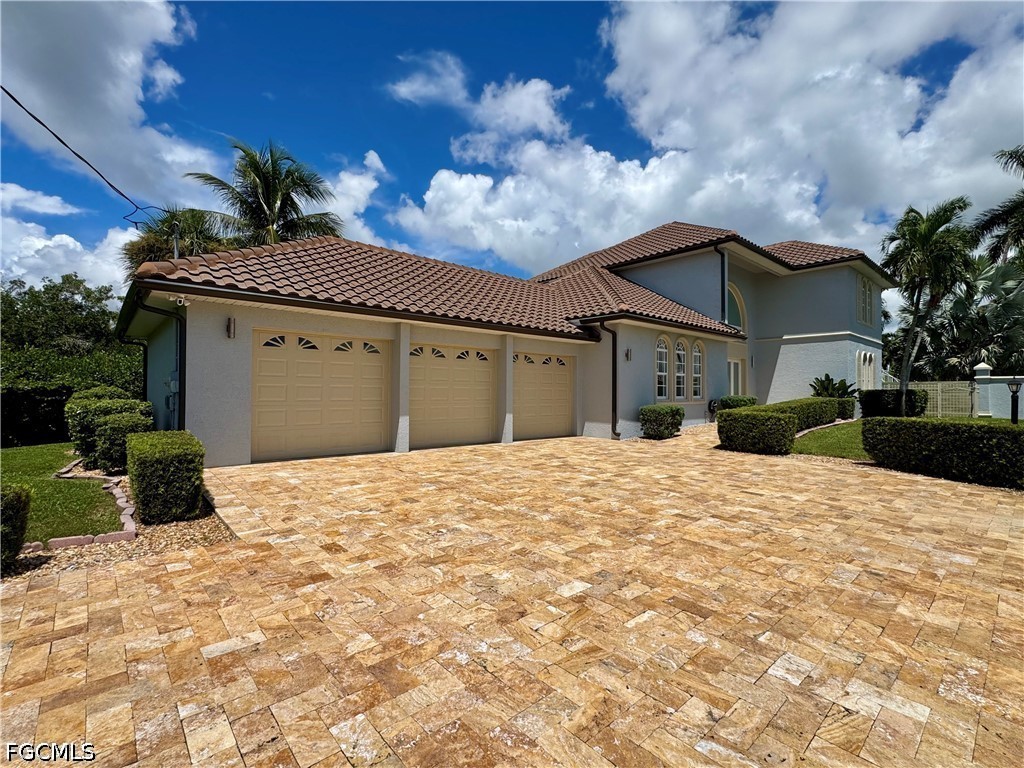14370 Mcgregor Blvd Property Photo