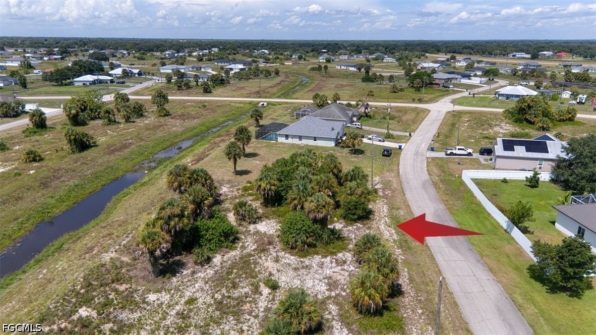 1396 Jay Ter Property Photo 5