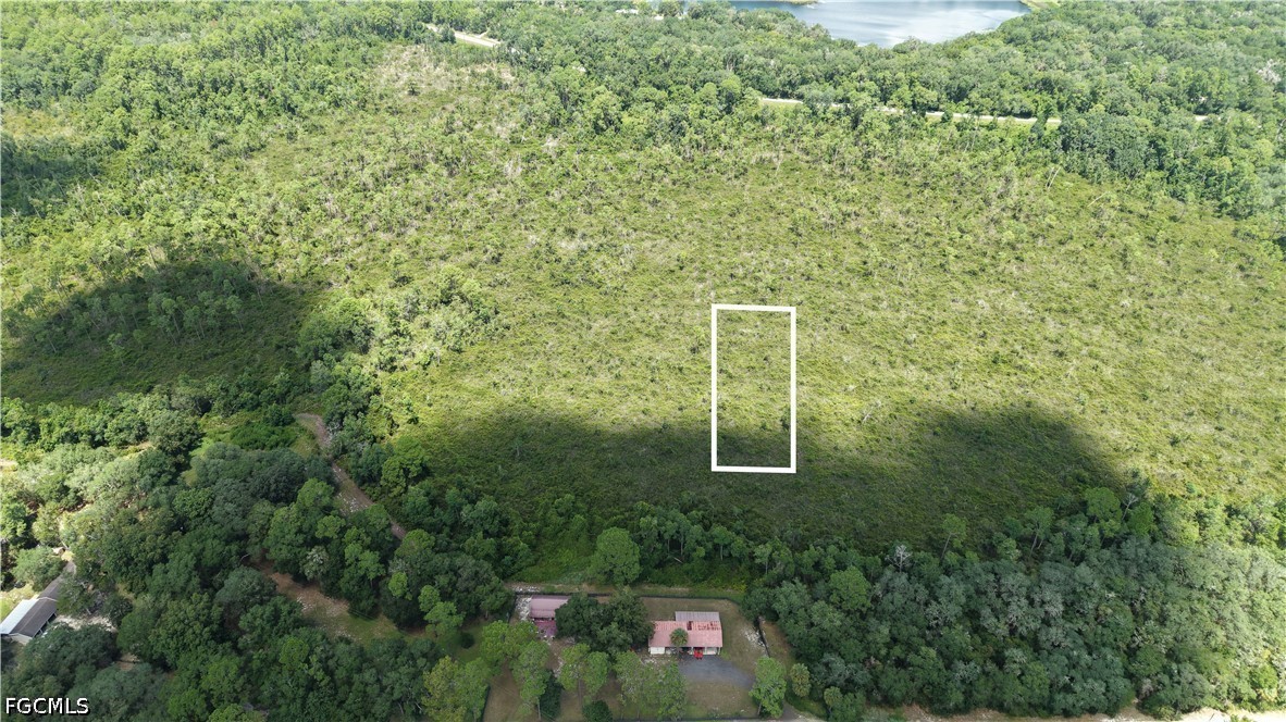 Crocus Ln Property Photo 1