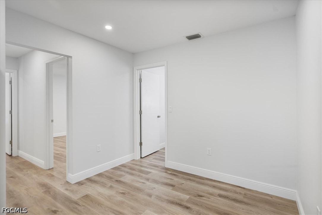 7095 Beardsley St Property Photo 18