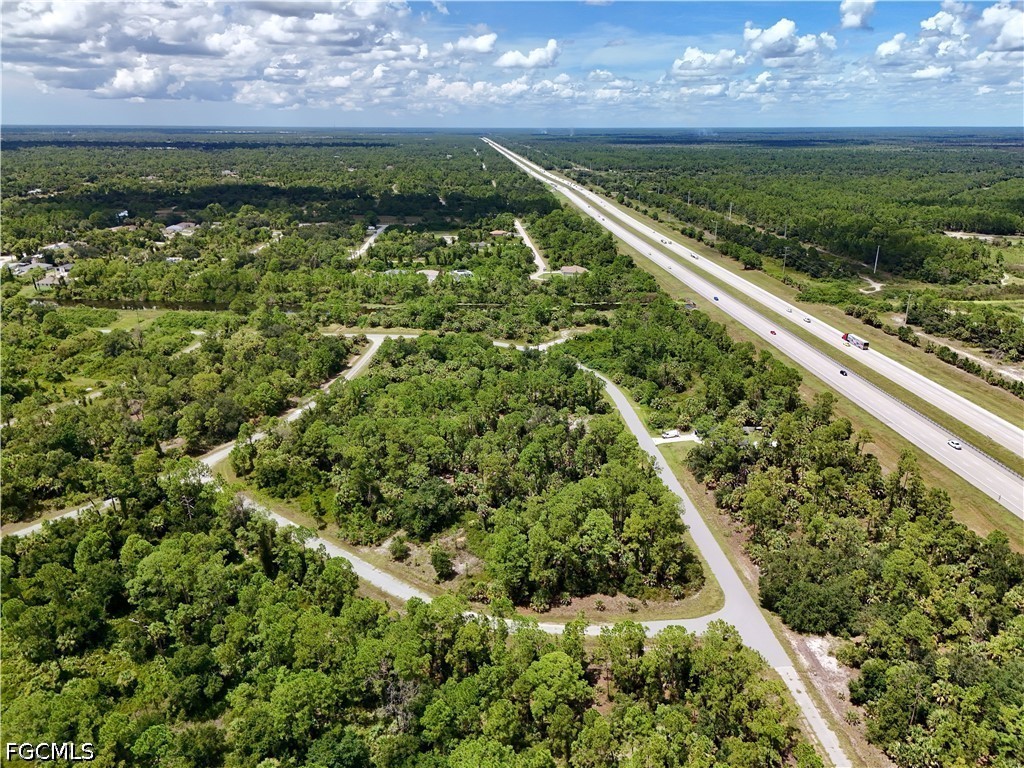 Legend Ln Property Photo 12
