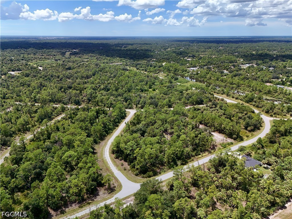 Legend Ln Property Photo 15