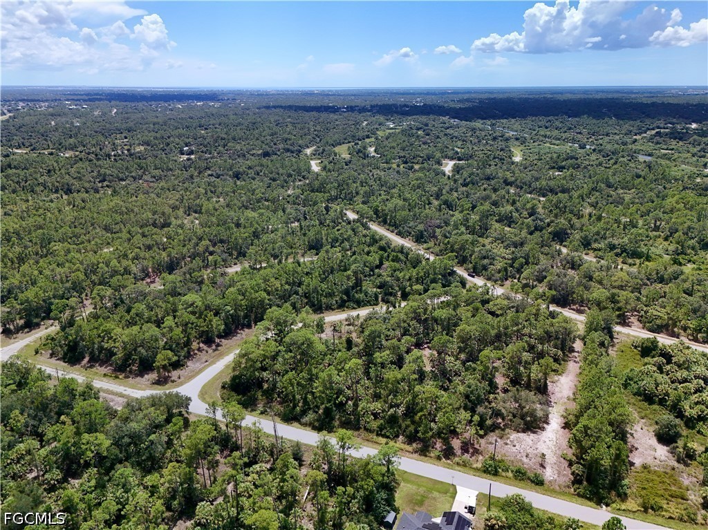 Legend Ln Property Photo 17