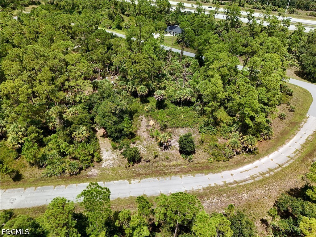 Legend Ln Property Photo 25