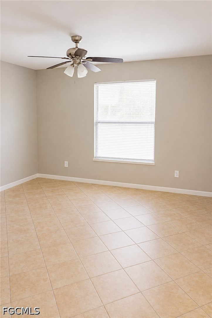 5443 Avenue E Property Photo 13