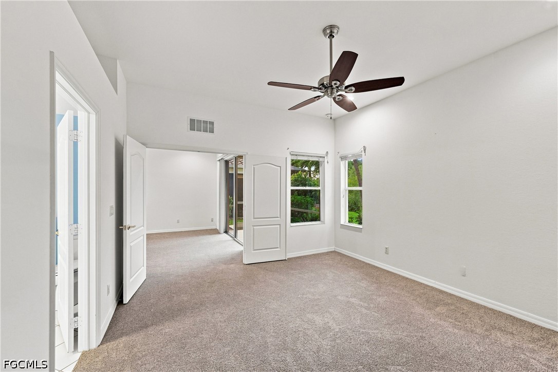 2469 Keystone Lake Dr Property Photo 14