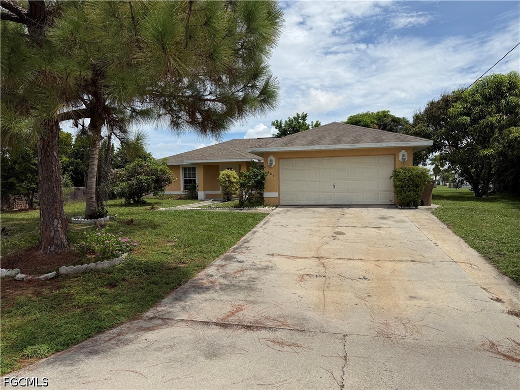 409 Candlewick Cir E Property Photo 1