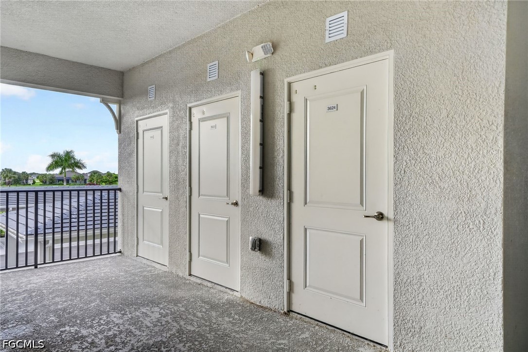 5479 Double Eagle Cir 3624 Property Photo 27
