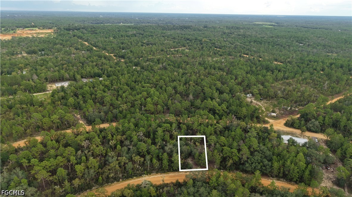 Crocus Ln Property Photo 2