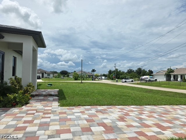 432 Raymer St Property Photo 34