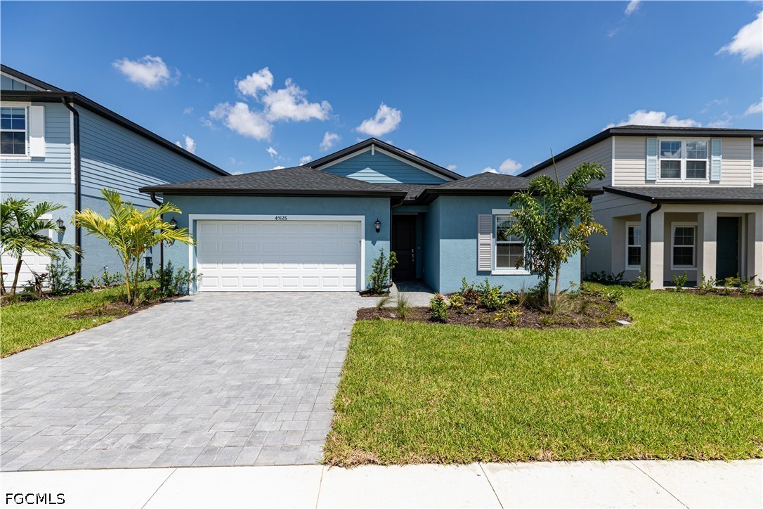 45126 Pipevine Cir Property Photo 1