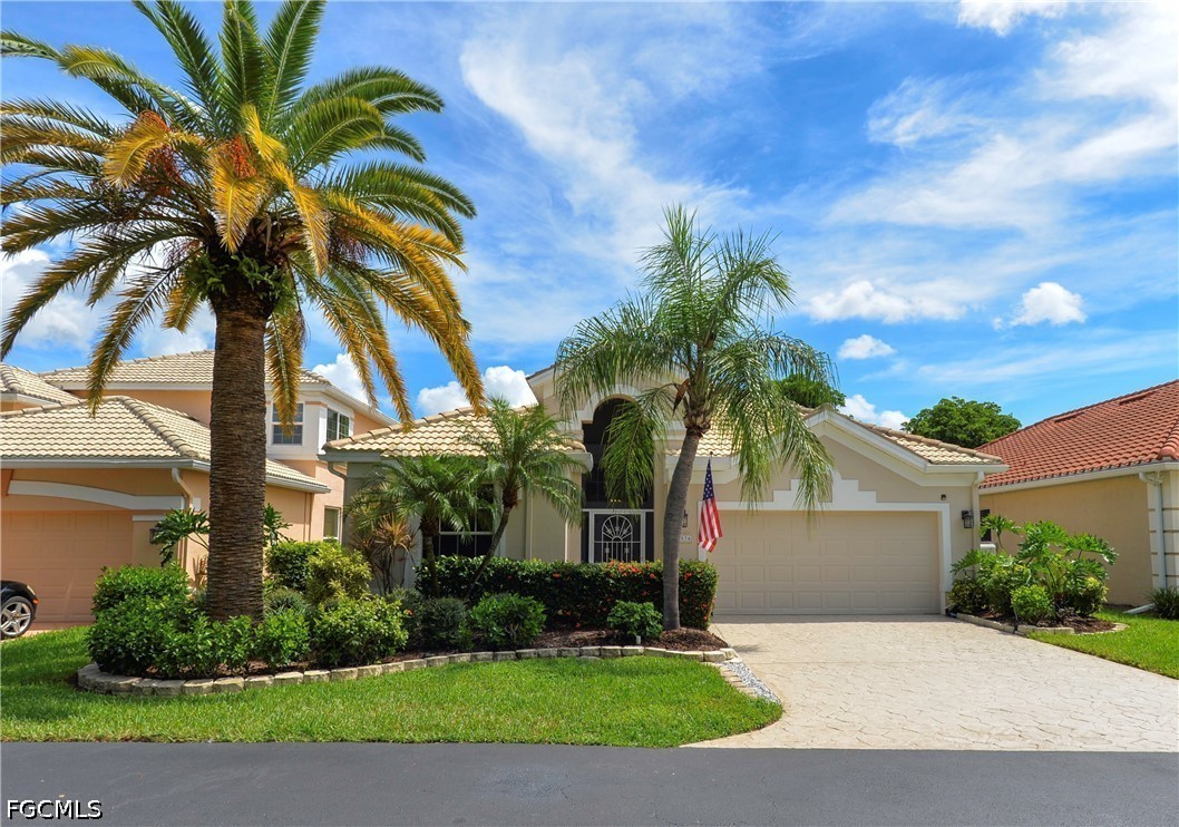 14856 Crescent Cove Dr Property Photo 1