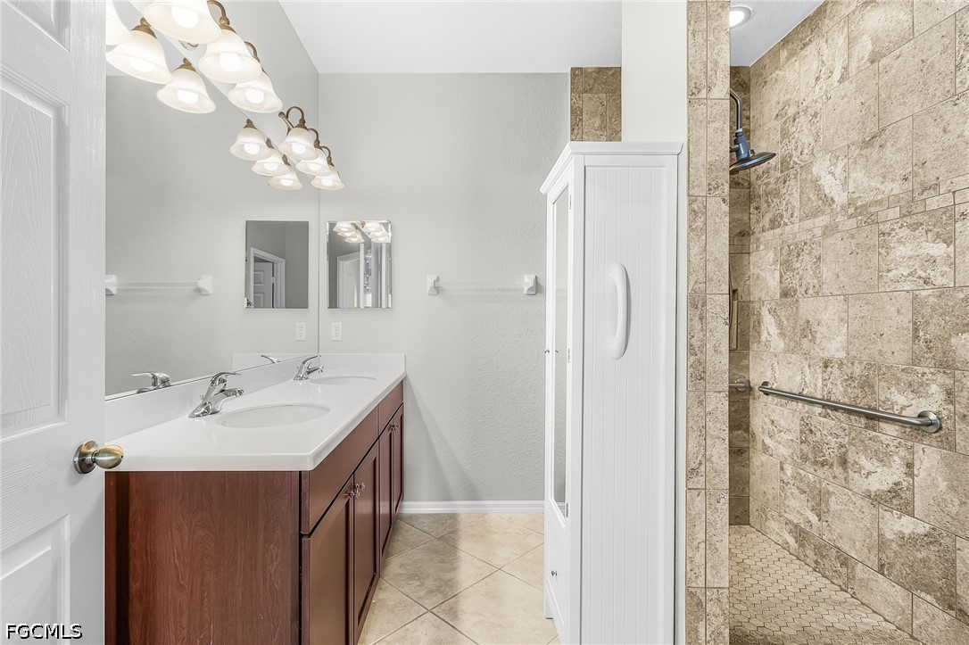 2229 Cape Heather Cir Property Photo 6