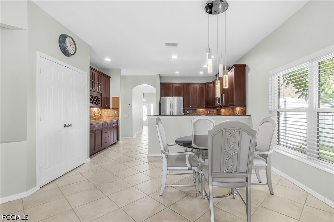2229 Cape Heather Cir Property Photo 19