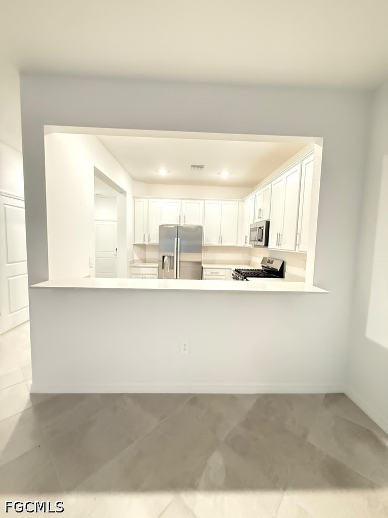 14844 Bluewater Rd Property Photo 4