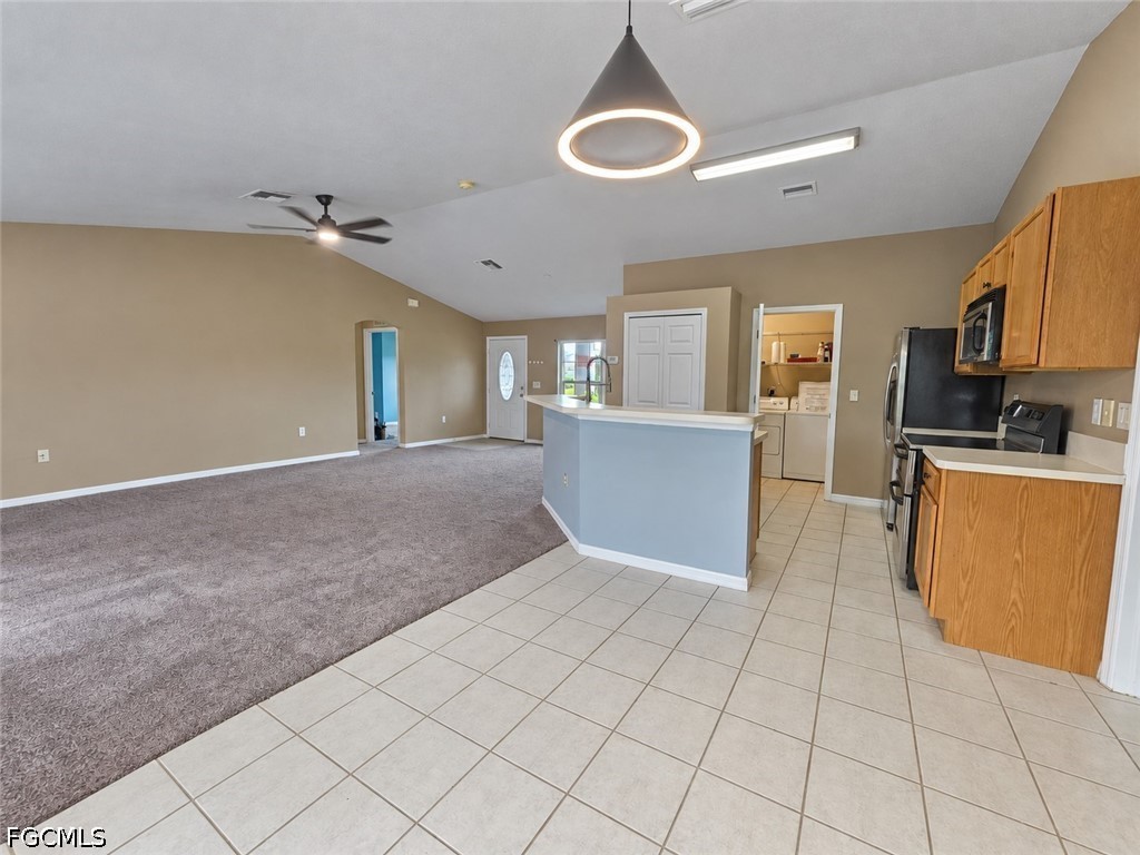 319 Labree Ave S Property Photo 28