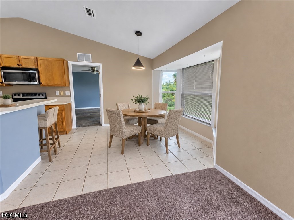 319 Labree Ave S Property Photo 31