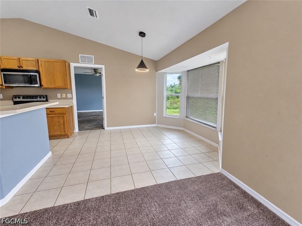 319 Labree Ave S Property Photo 32