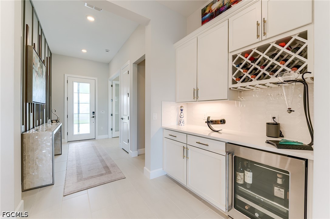 20180 Millrun Dr Property Photo 4