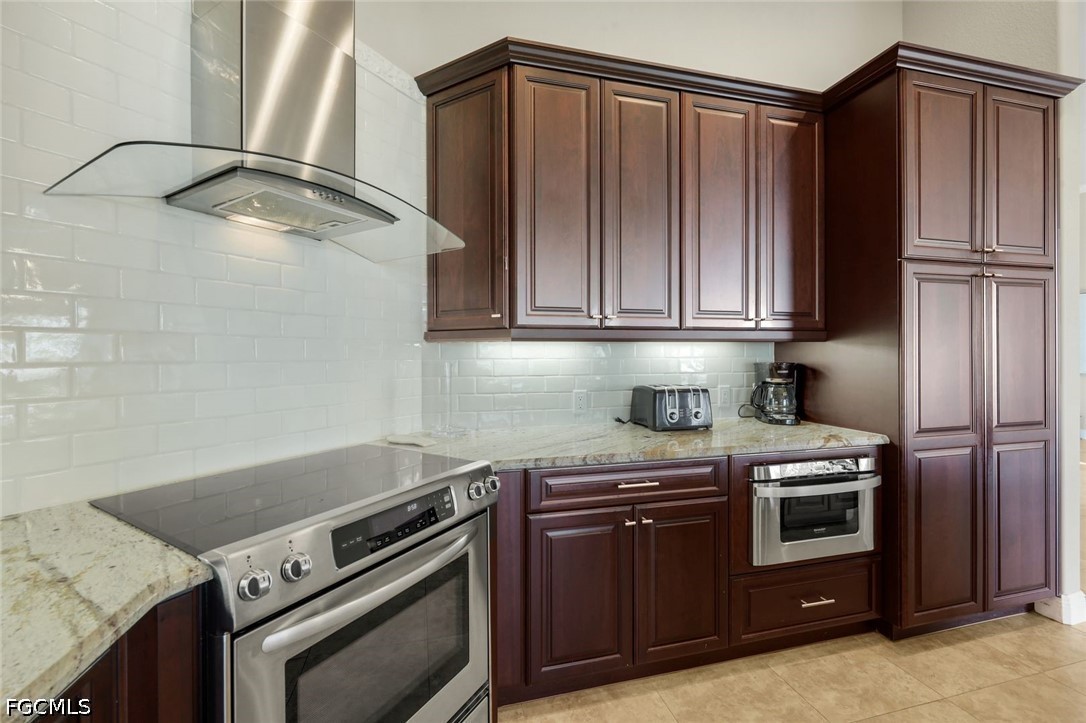 11899 King James Ct Property Photo 14