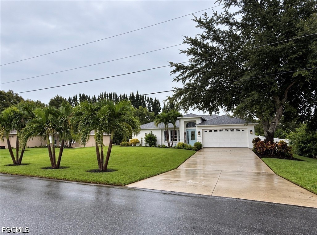 733 Arundel Cir Property Photo 1