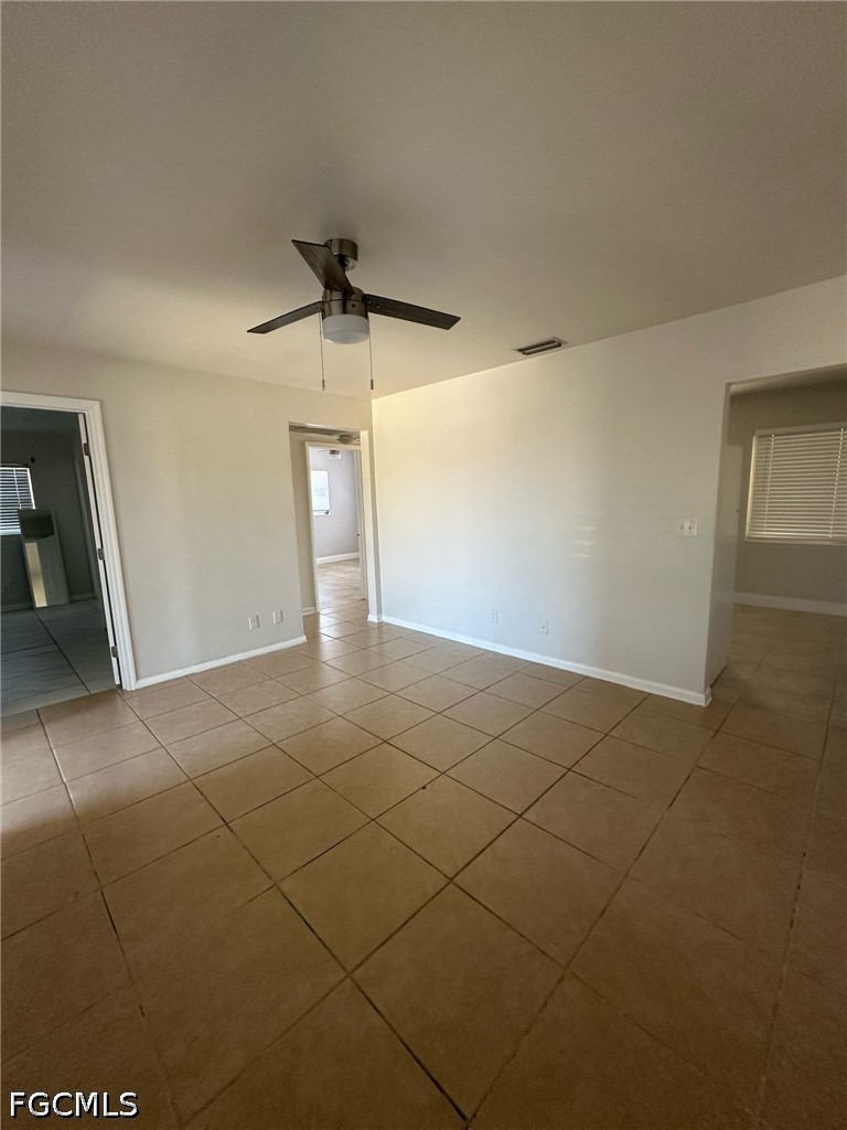 330 Palmetto Dr A Property Photo 2