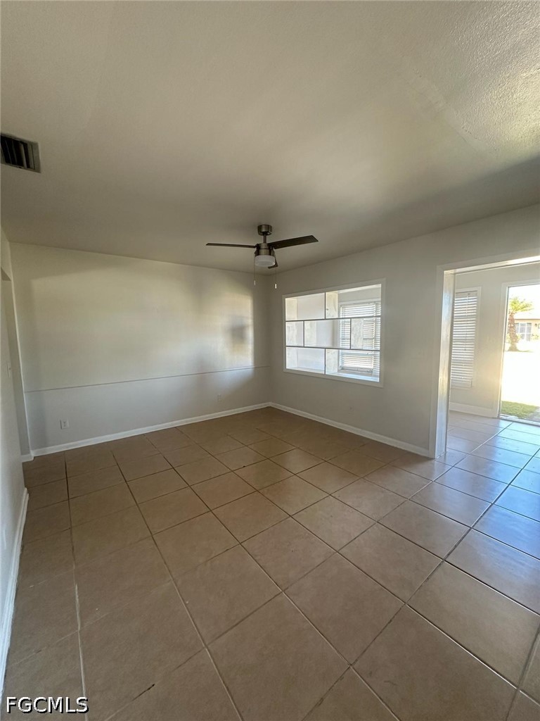 330 Palmetto Dr A Property Photo 7