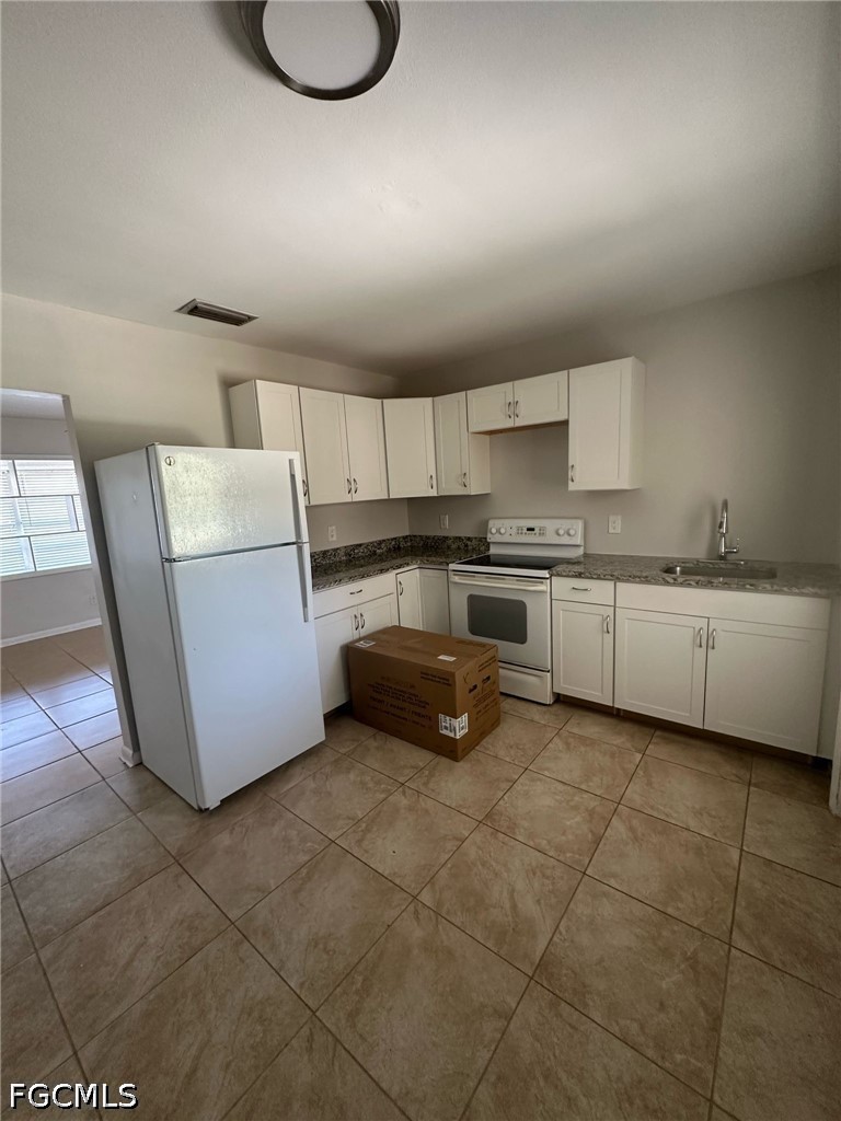330 Palmetto Dr A Property Photo 11