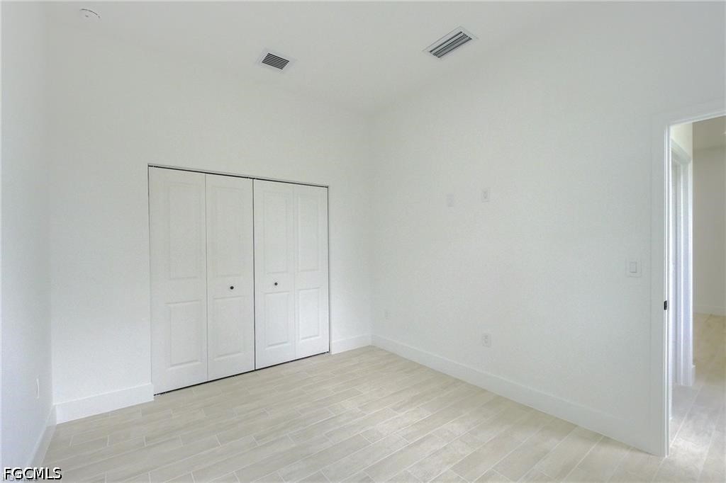 940 Lakeside Dr Property Photo 14