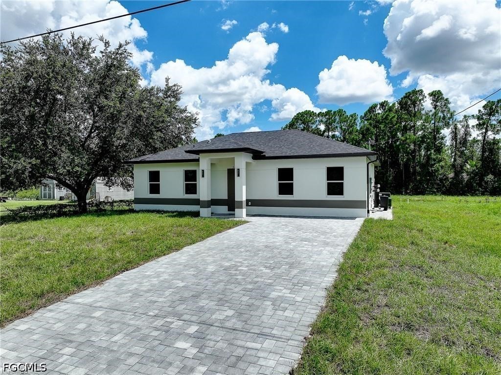 940 Lakeside Dr Property Photo 24