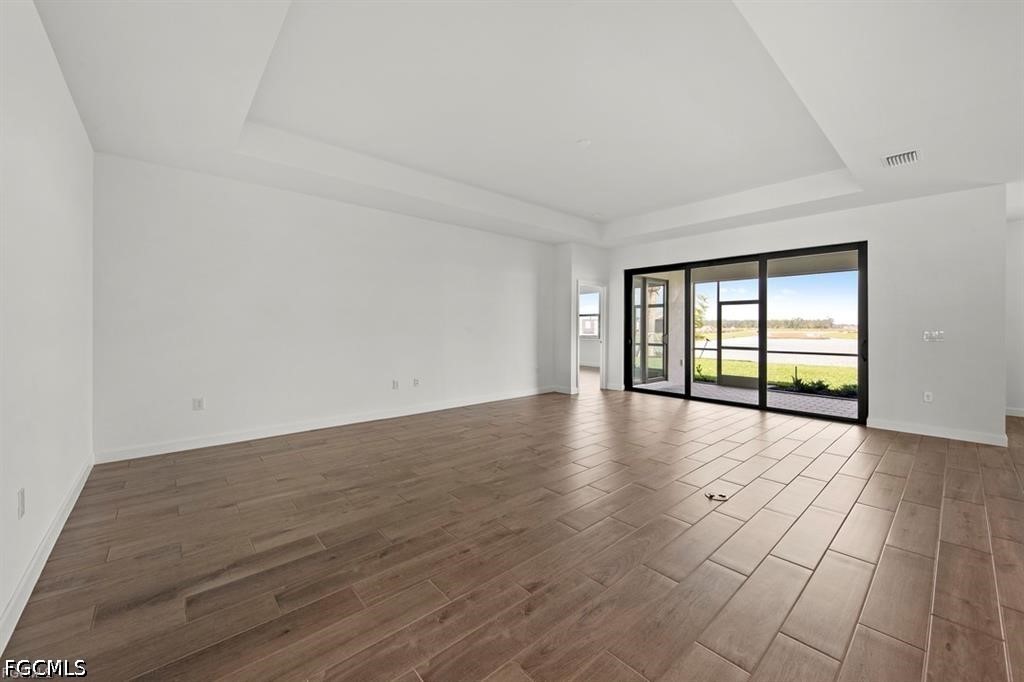 20446 Napa Loop Property Photo 14