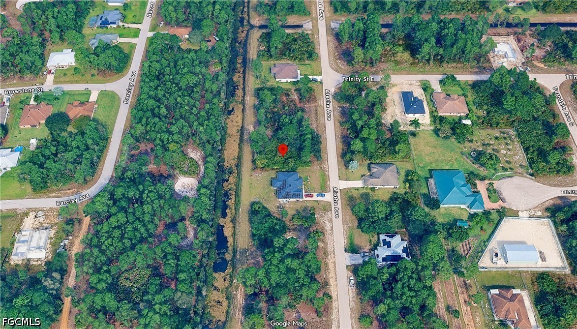 762 Aletha Ave S Property Photo 6