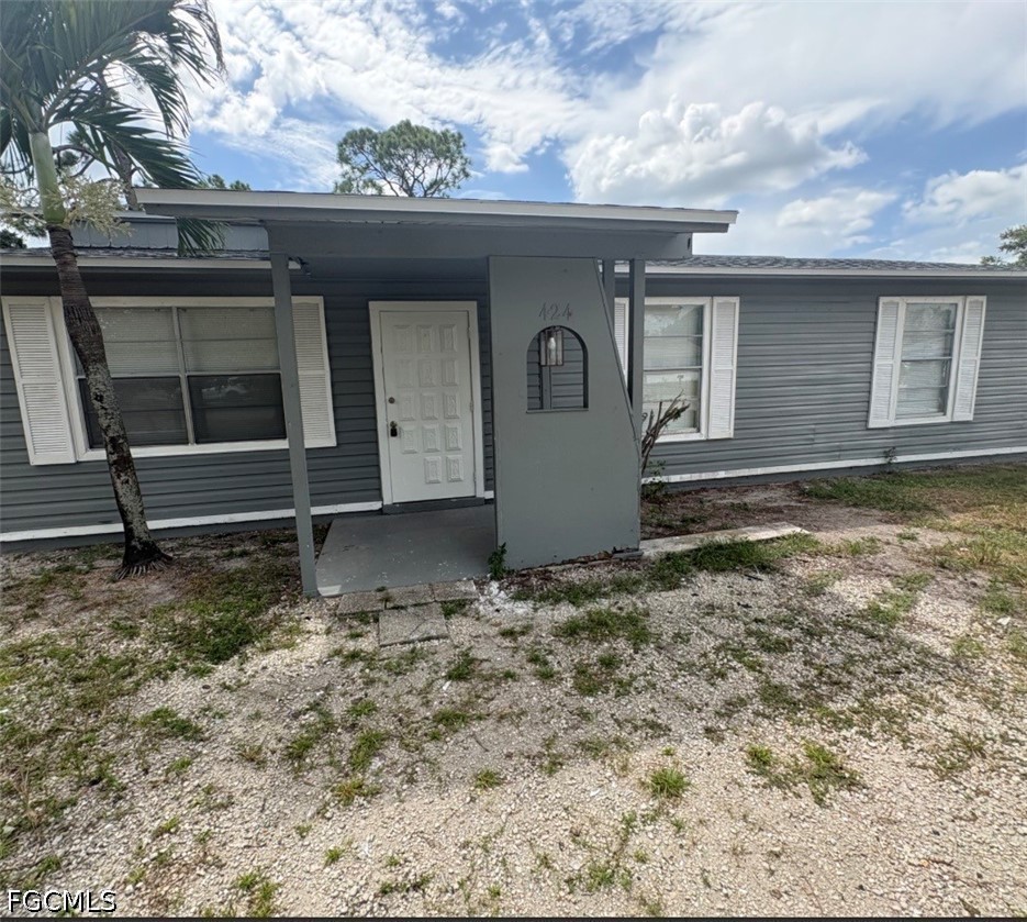 424 Valley DR Property Photo 1