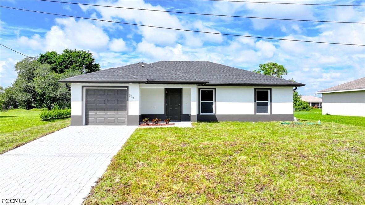 139 Paddock ST Property Photo 1