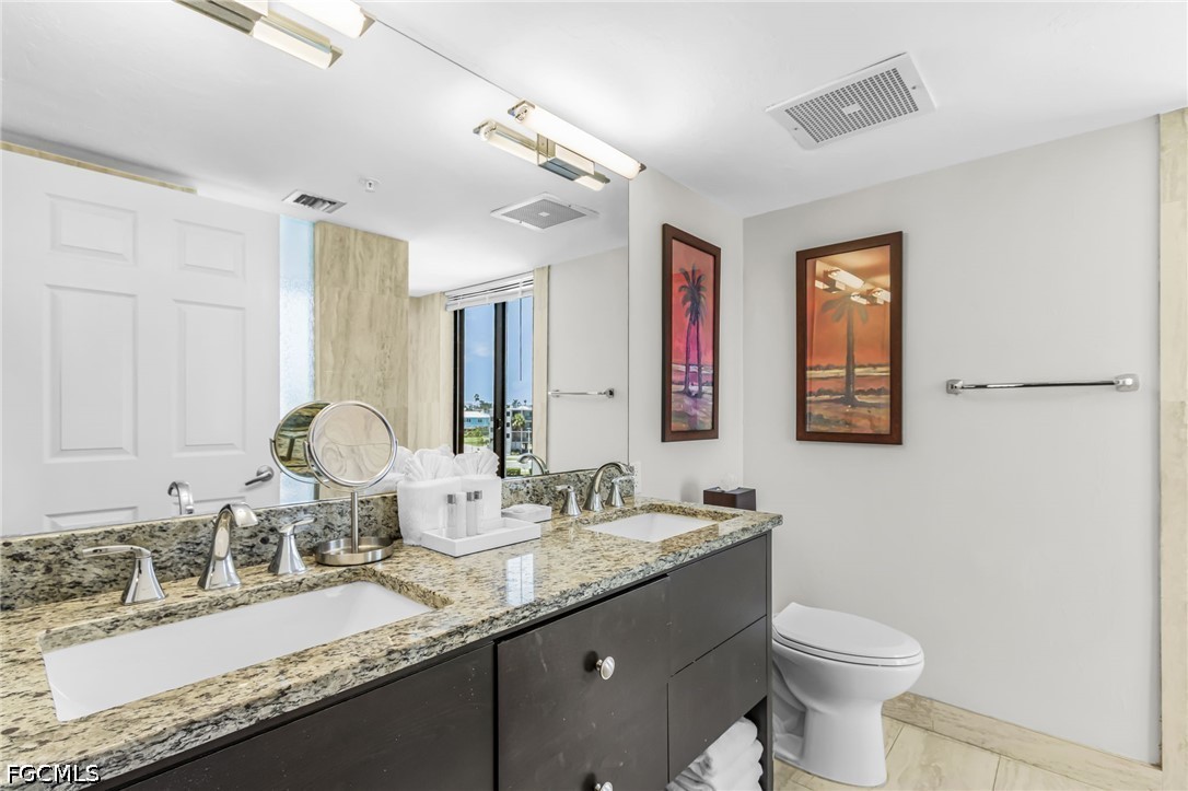 6640 Estero Blvd 401 Property Photo 12