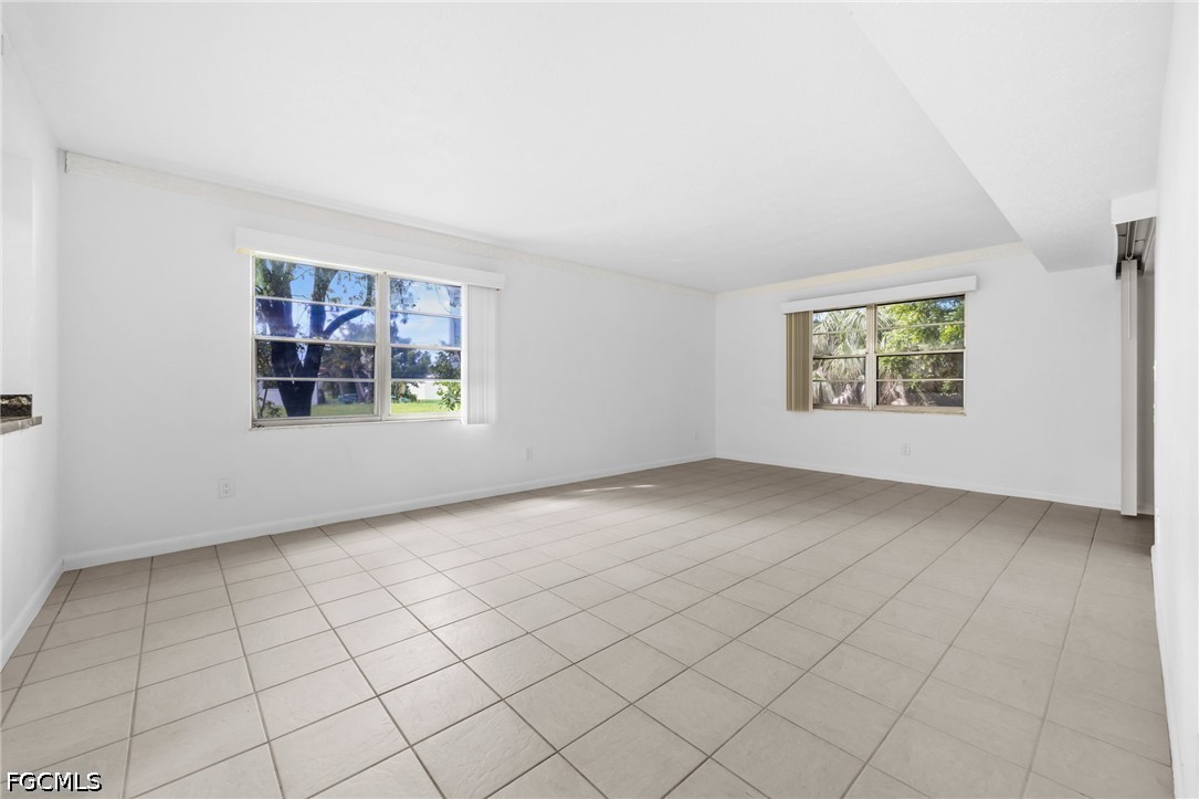 4426 Santa Barbara Blvd 101 Property Photo 13