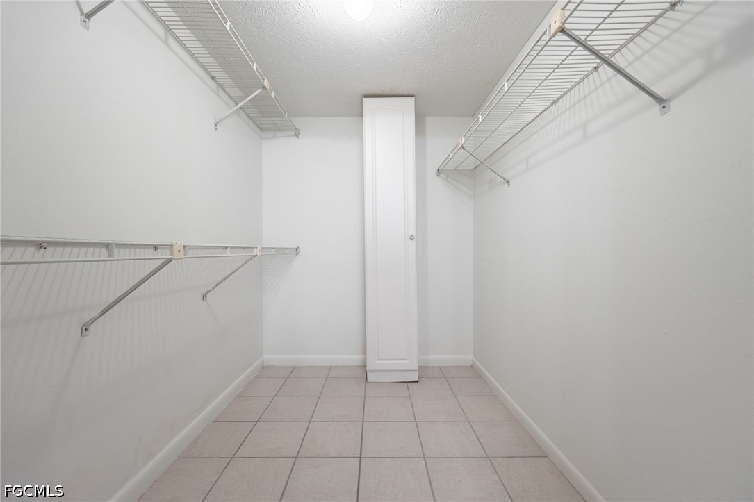4426 Santa Barbara Blvd 101 Property Photo 20