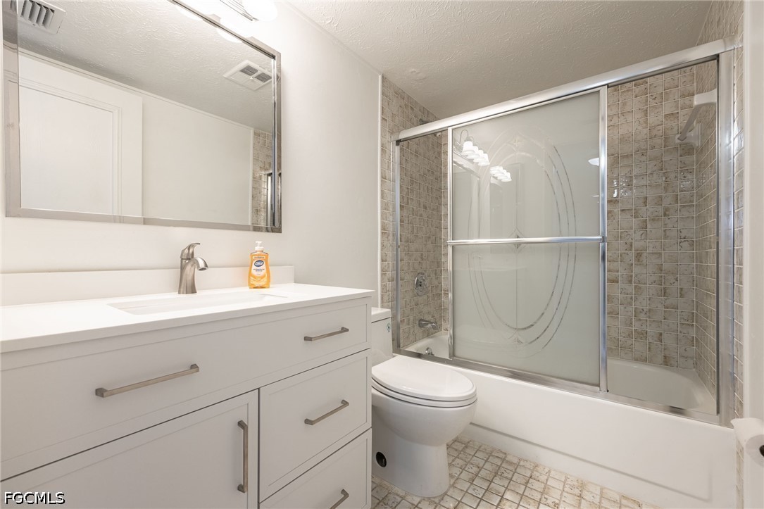 4426 Santa Barbara Blvd 101 Property Photo 24