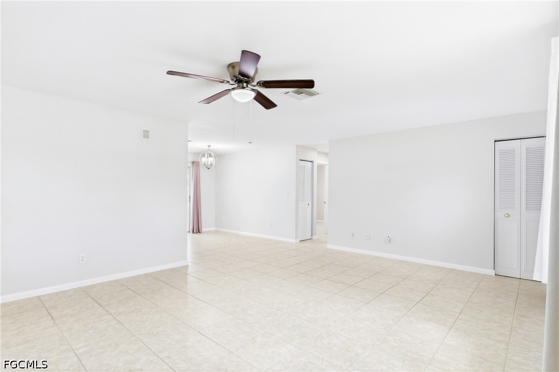 402 Ne 14th Pl Property Photo 10
