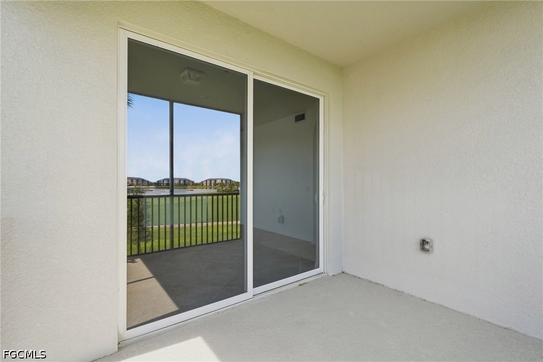 5479 Double Eagle Cir 3628 Property Photo 31