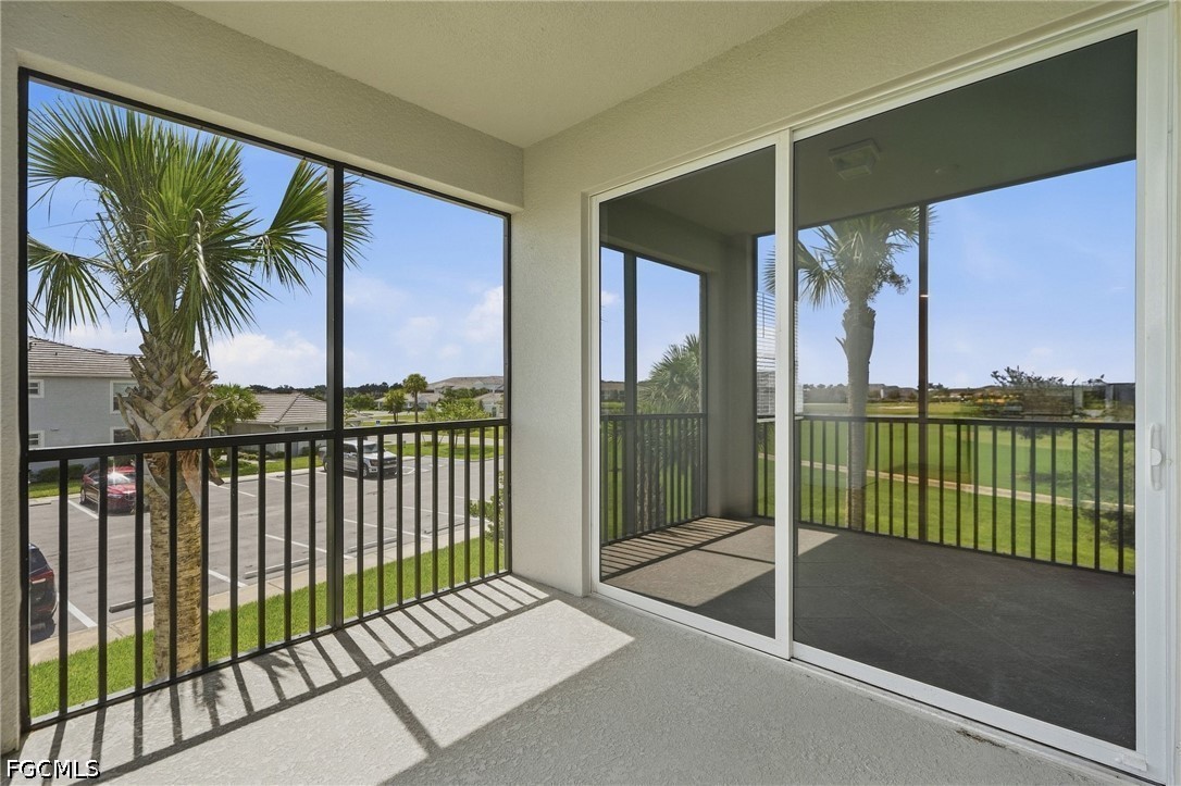 5479 Double Eagle Cir 3628 Property Photo 32