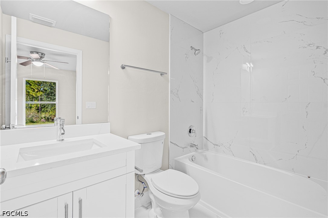 1011 Kent St E Property Photo 12