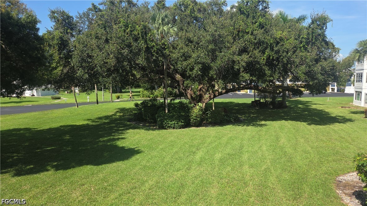 1422 Tropic Ter Property Photo 7