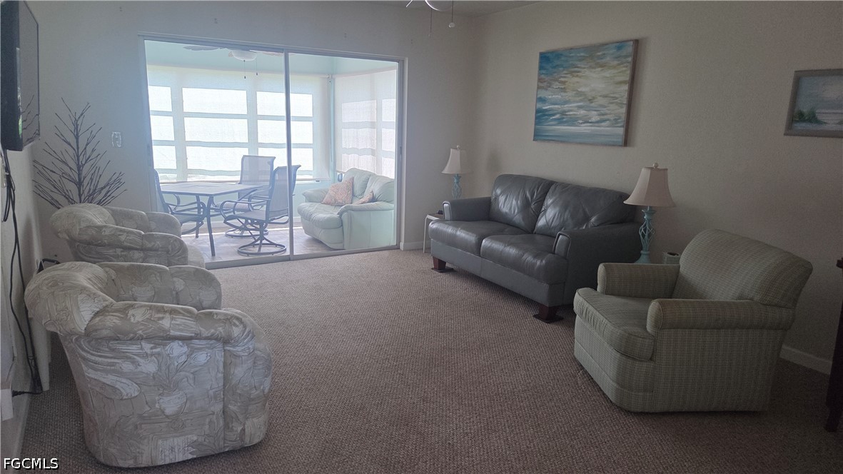 1422 Tropic Ter Property Photo 8
