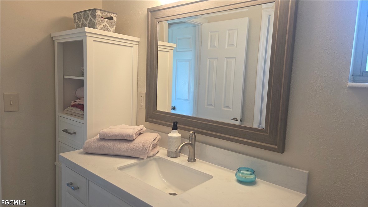 1422 Tropic Ter Property Photo 18
