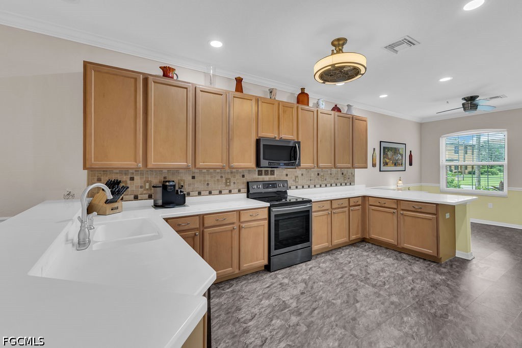 3725 Pino Vista Way Property Photo 7